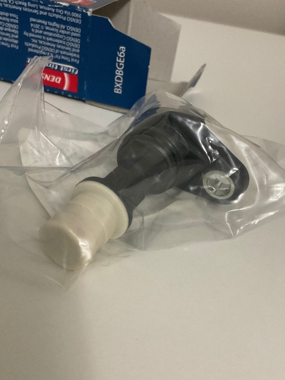brand-new Denso 196-2002 Position Sensor